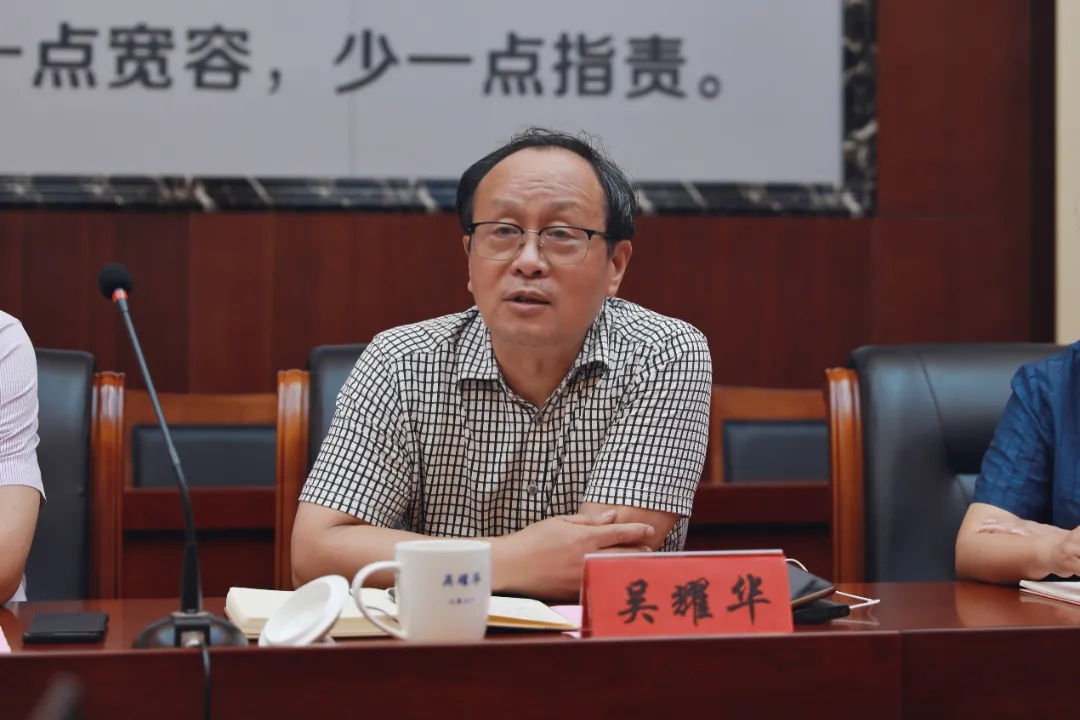 合作共赢谋发展，校企互动谱新篇——必一运动
中国(图6)